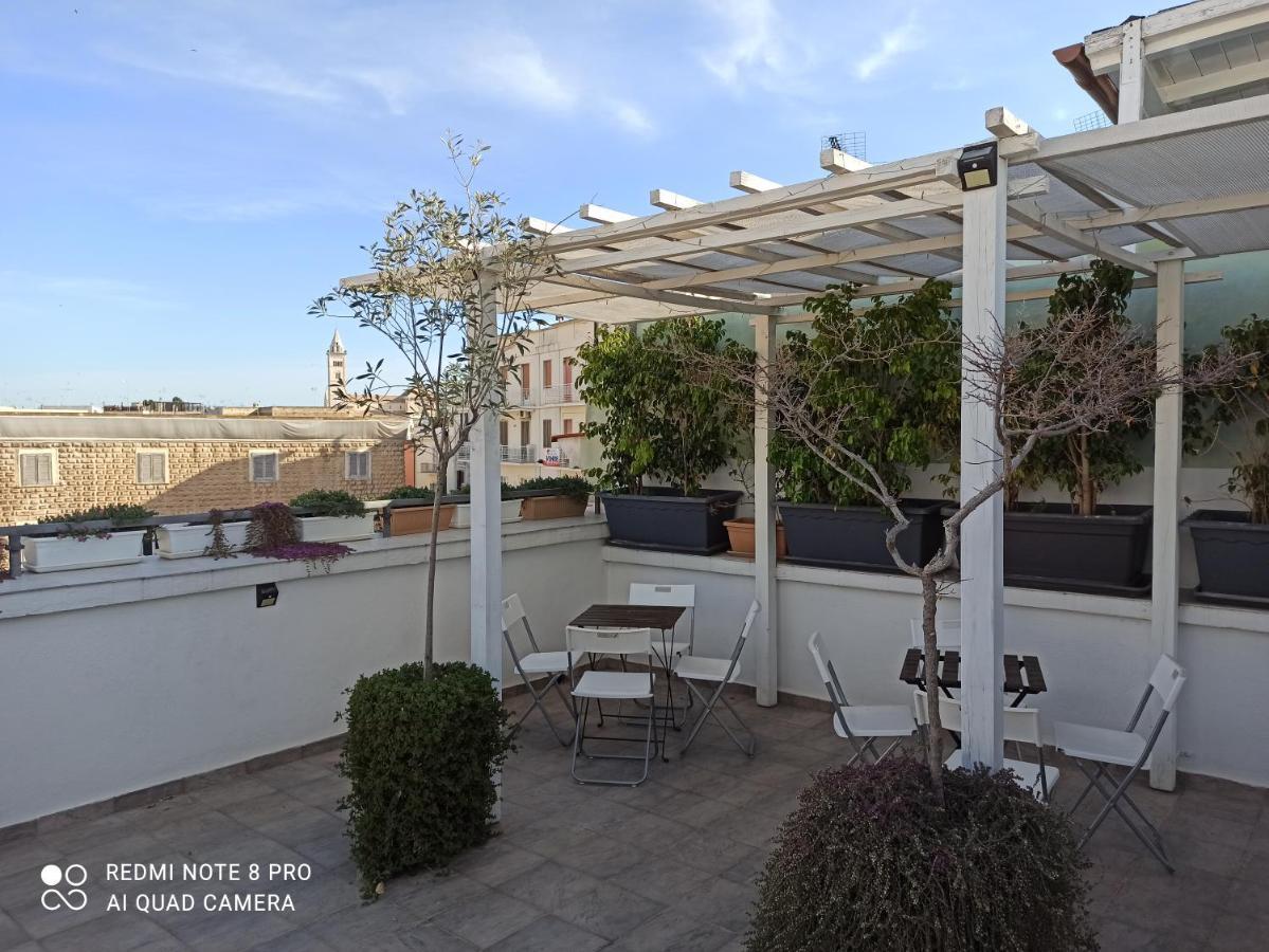 Ad Home Trani Bagian luar foto