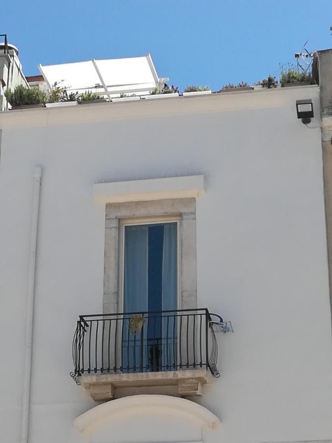 Ad Home Trani Bagian luar foto