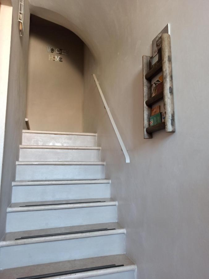 Ad Home Trani Bagian luar foto
