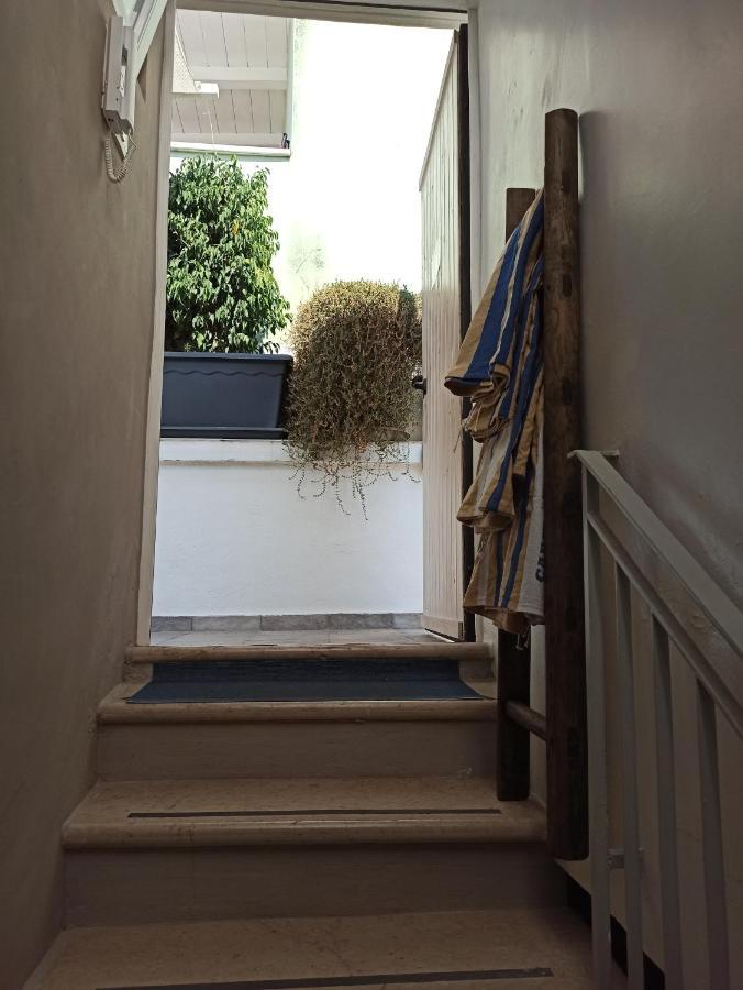 Ad Home Trani Bagian luar foto