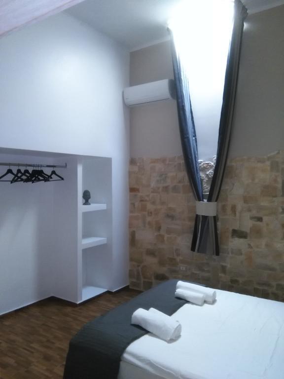 Ad Home Trani Bagian luar foto