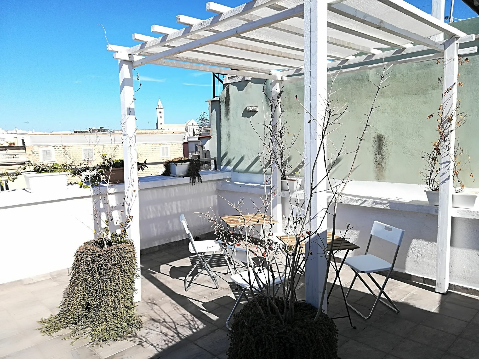 Ad Home Trani Bagian luar foto