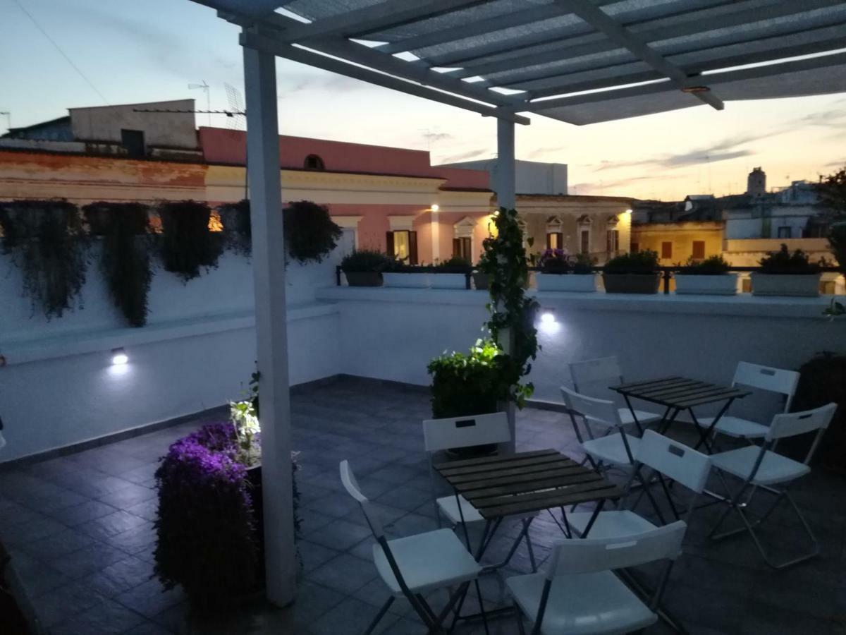 Ad Home Trani Bagian luar foto